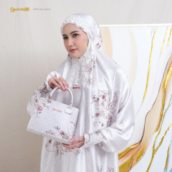 13 SYADZILAH - Mukena Terusan Abaya Armanyy Sutra Silk Azzahra Series