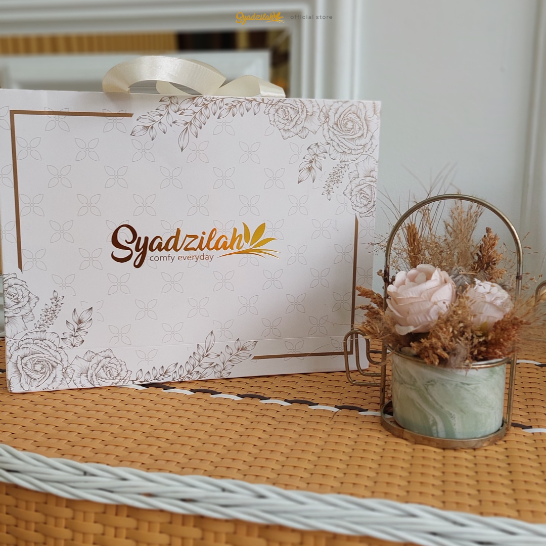 SYADZILAH - Paper Box Slide Gift Hampers Box 31,5 x 24 x 6.5 cm - Gambar 3
